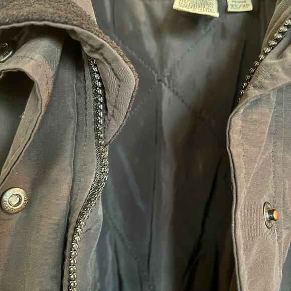 Eddie Bauer coat, women's size XS, black drawstring waist. - Picture 4 of 10